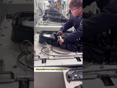 Linia montażu paneli drzwiowych samochodów;Przewody śruby;Słodzenie na gorąco;Klamy do wstawiania;Inspekcja