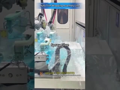 Linia do oklejania elementów wykończeniowych w przemyśle motoryzacyjnym z robotycznym klejeniem, aktywacją w piecu i laminowaniem na gorąco